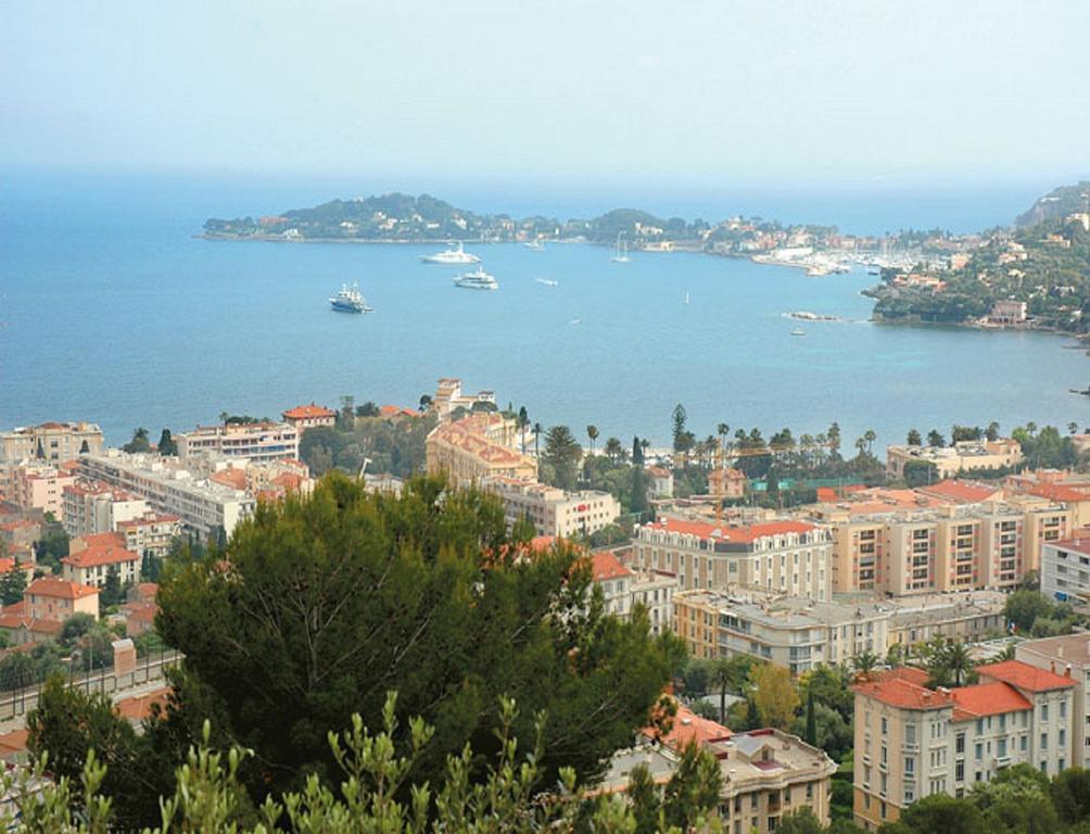 Ibis Styles Beaulieu Sur Mer Екстериор снимка